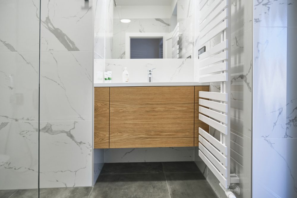 Kúpeľňový nábytok na mieru