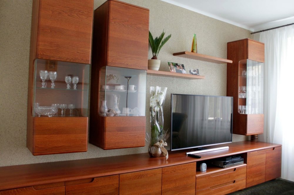 Obývačková stena na mieru