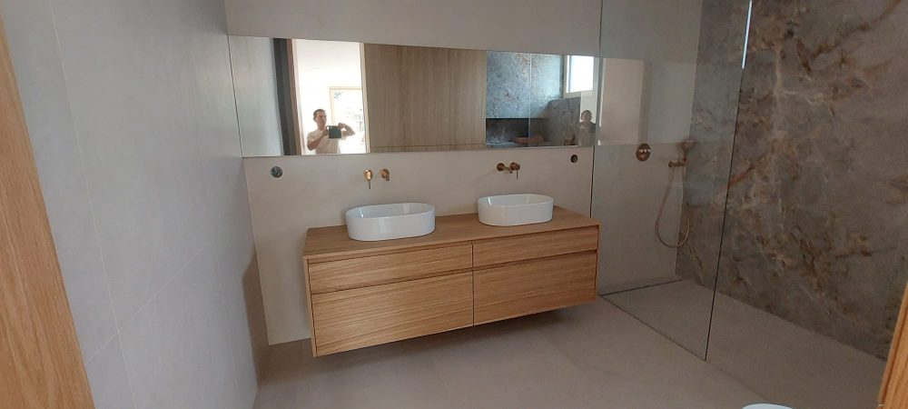 Skrinka pod umývadlo na mieru